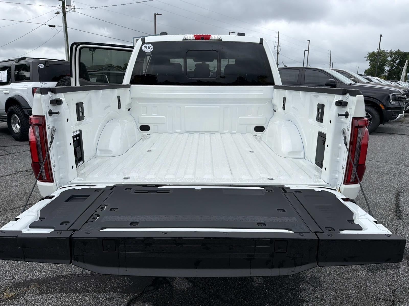 2026 Ford F-150 PLATINUM 4WD SUPERCREW 5.