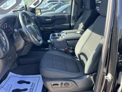 2022 Chevrolet Silverado 1500 LTD 4WD CREW CAB 147 RST