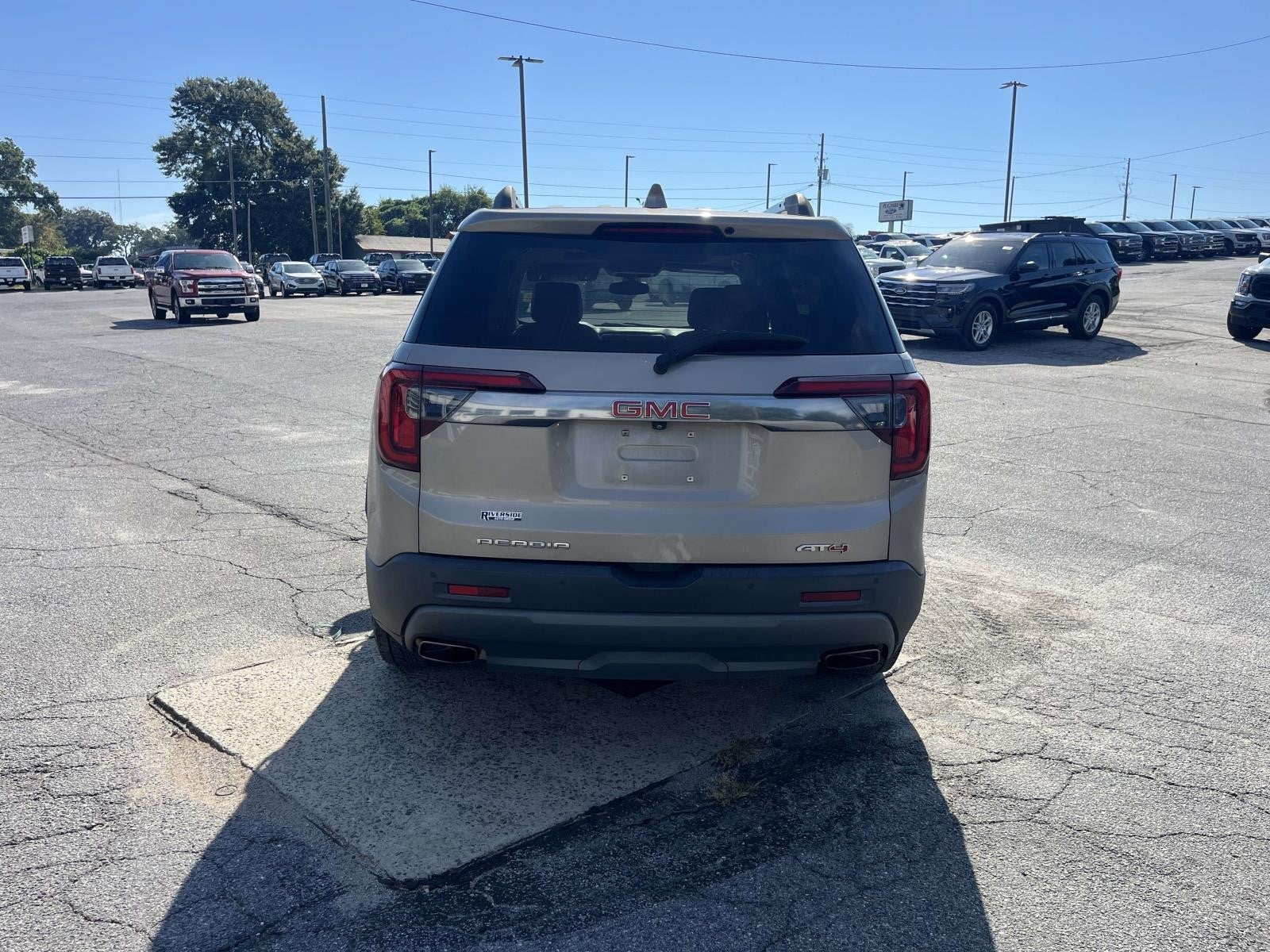 2022 GMC Acadia AWD 4DR AT4