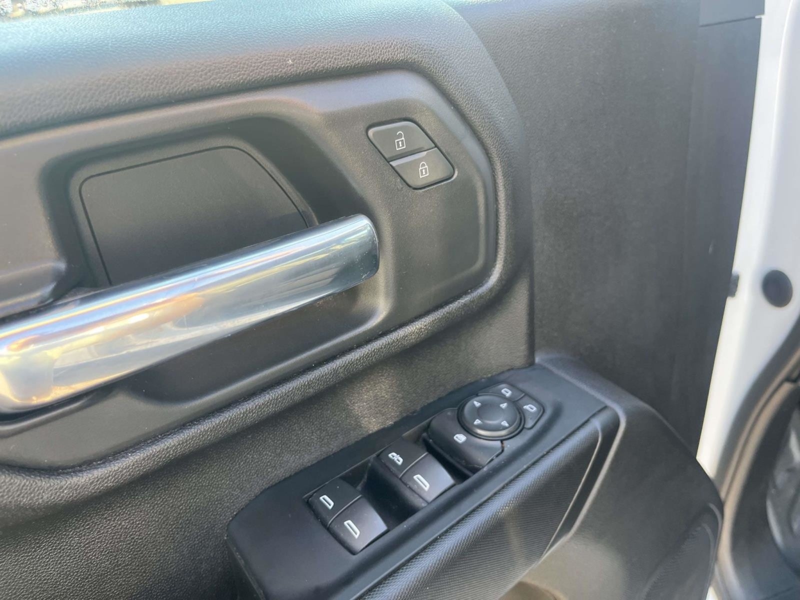 2023 GMC Sierra 2500HD 4WD CREW CAB 159 PRO