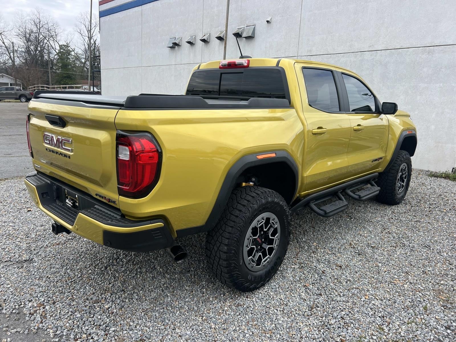 2023 GMC Canyon 4WD AT4X