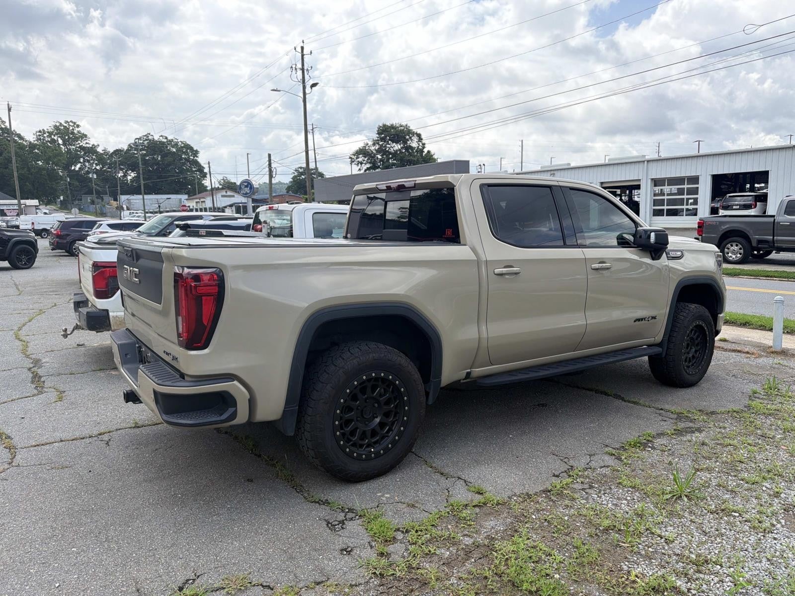 2022 GMC Sierra 1500 AT4X