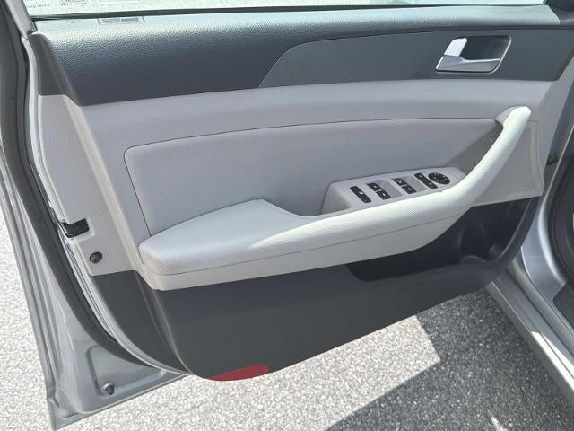 2015 Hyundai Sonata 2.4L SE