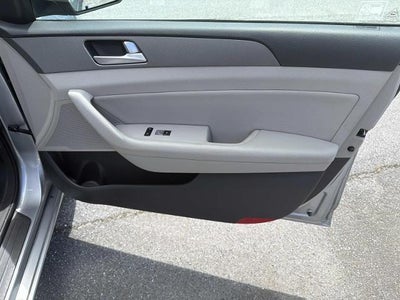 2015 Hyundai Sonata 2.4L SE