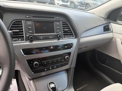 2015 Hyundai Sonata 2.4L SE