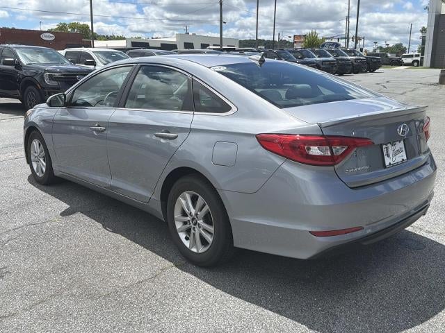 2015 Hyundai Sonata 2.4L SE
