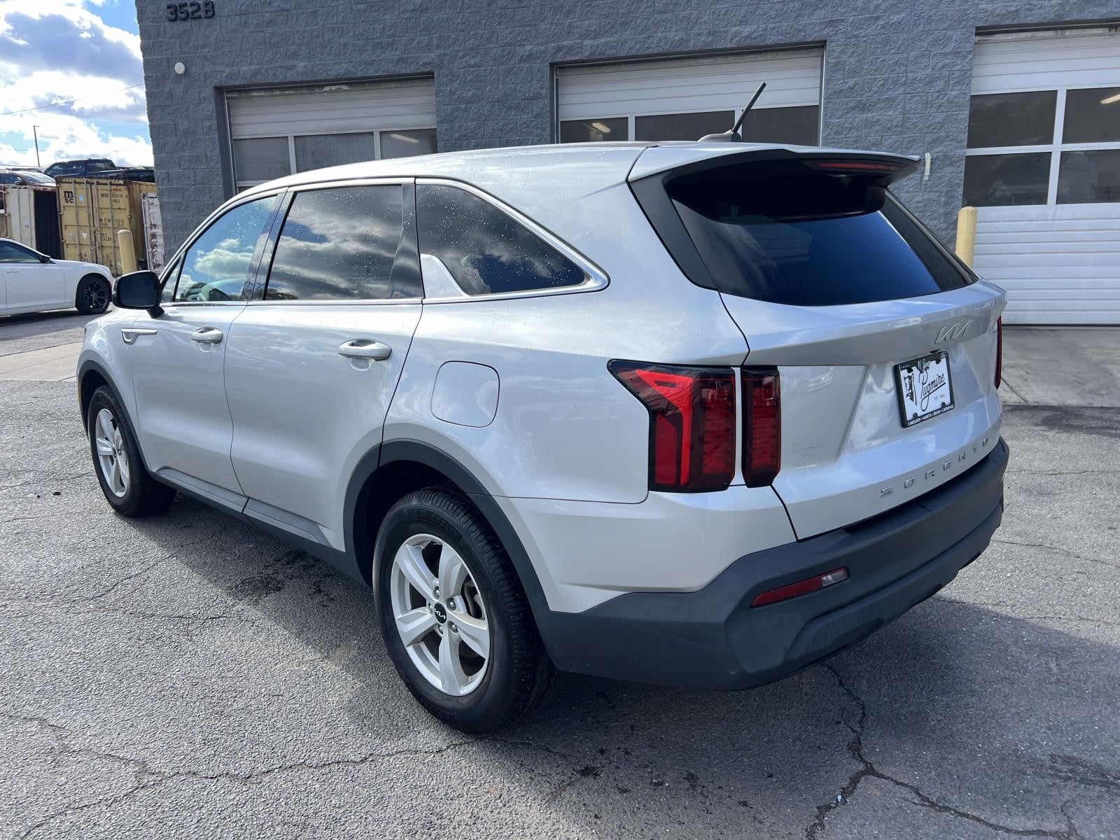 2022 Kia Sorento LX