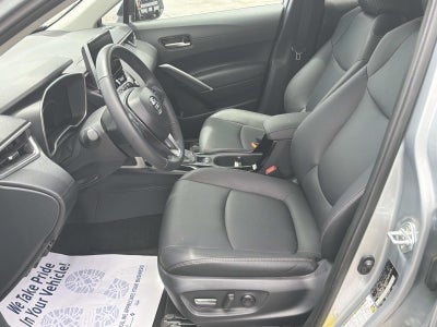2024 Toyota Corolla Cross XLE