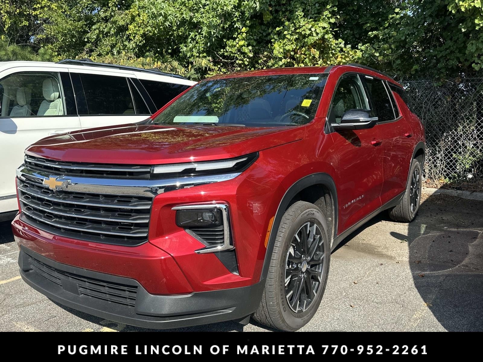 2025 Chevrolet Traverse FWD LT