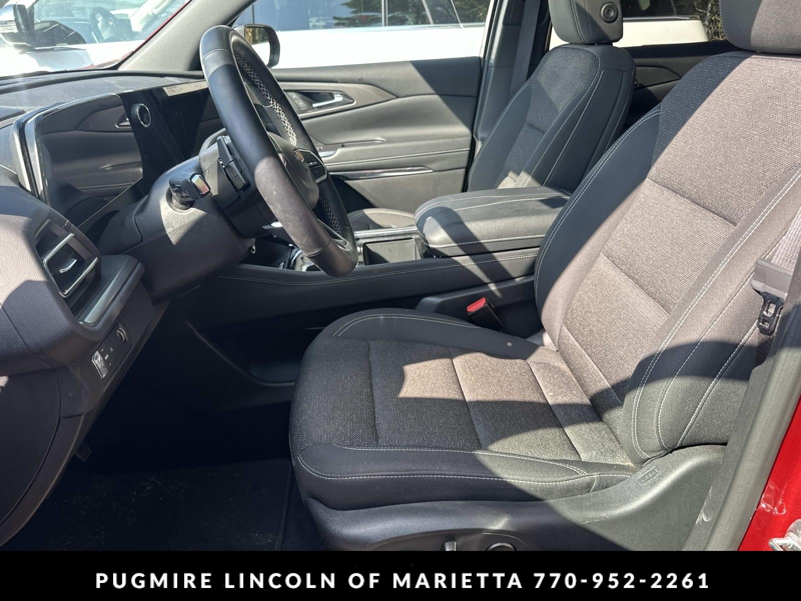 2025 Chevrolet Traverse FWD LT