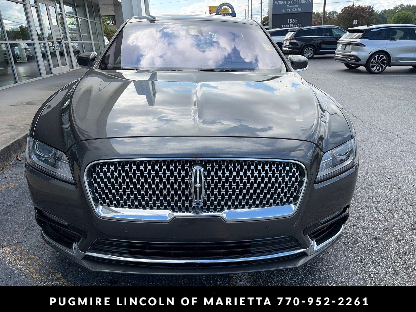 2018 Lincoln Continental Select