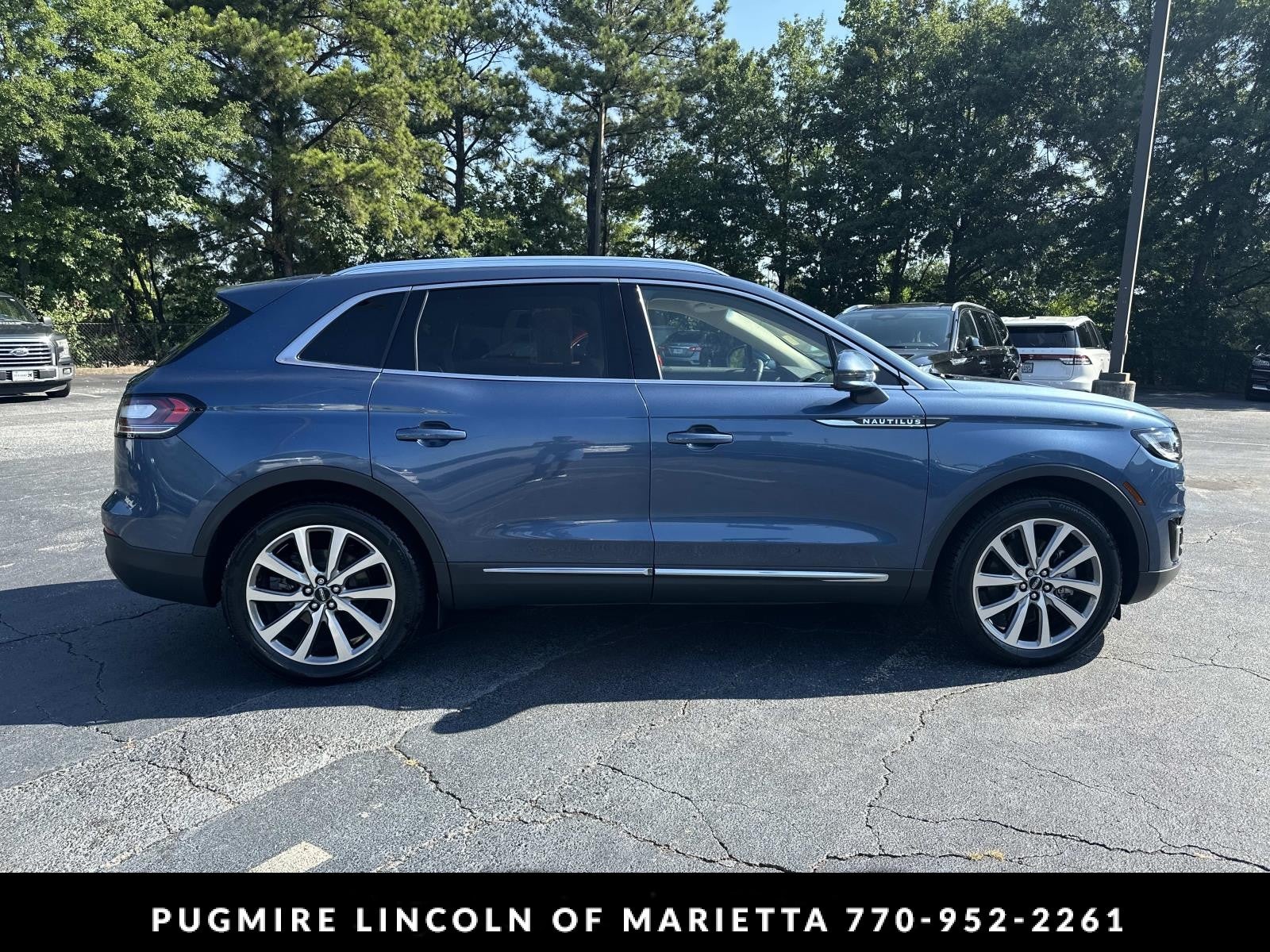 2019 Lincoln Nautilus Select