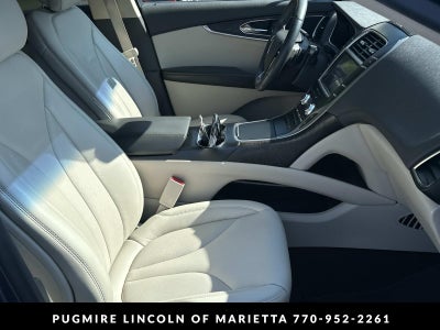 2019 Lincoln Nautilus Select