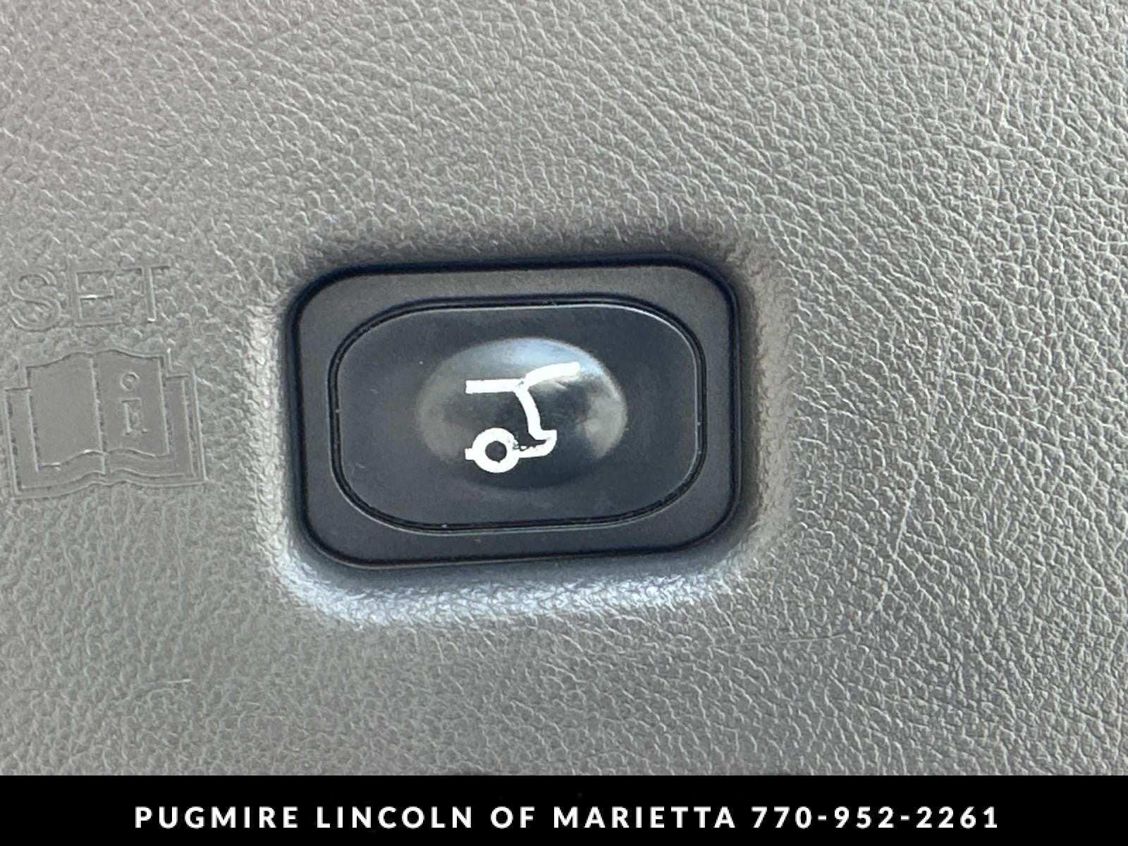 2019 Lincoln Nautilus Select