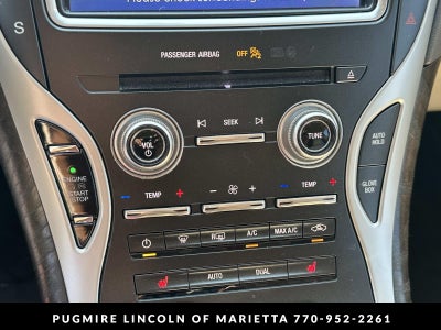 2019 Lincoln Nautilus Select
