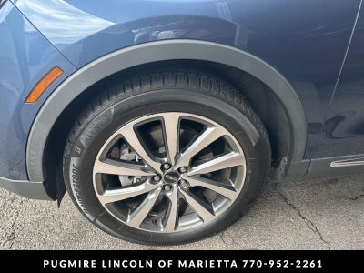 2019 Lincoln Nautilus Select