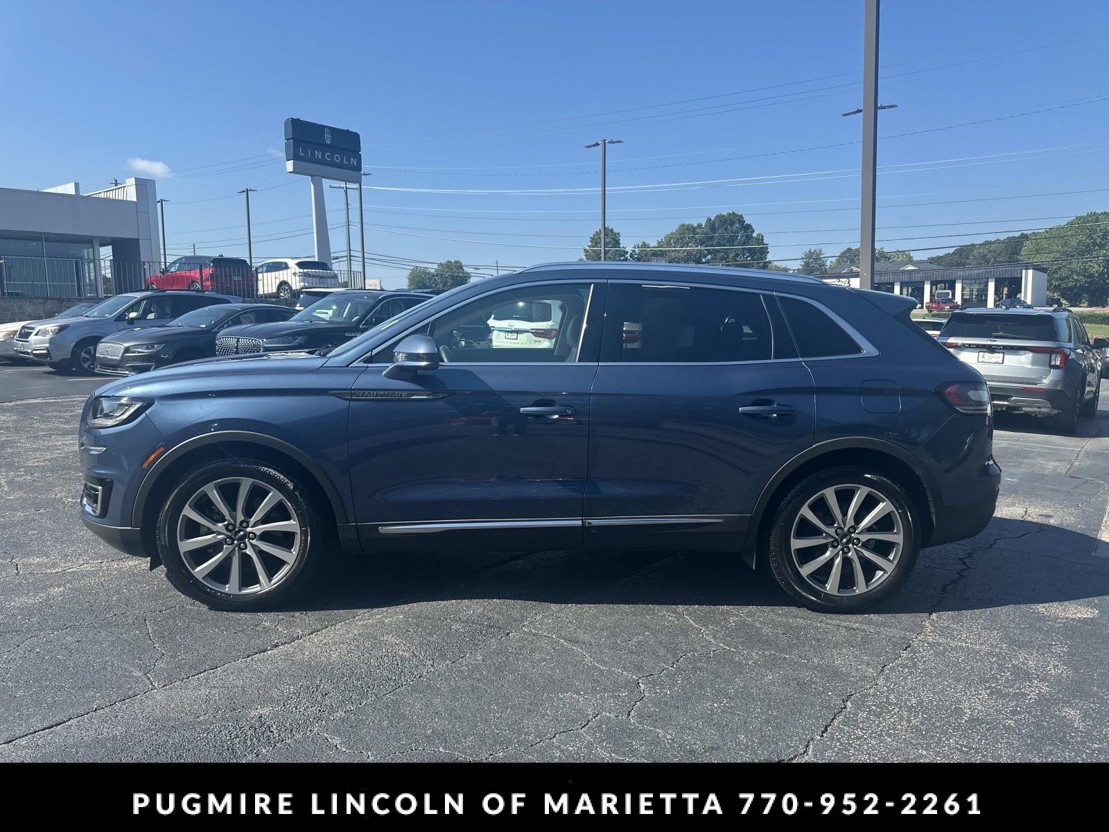 2019 Lincoln Nautilus Select