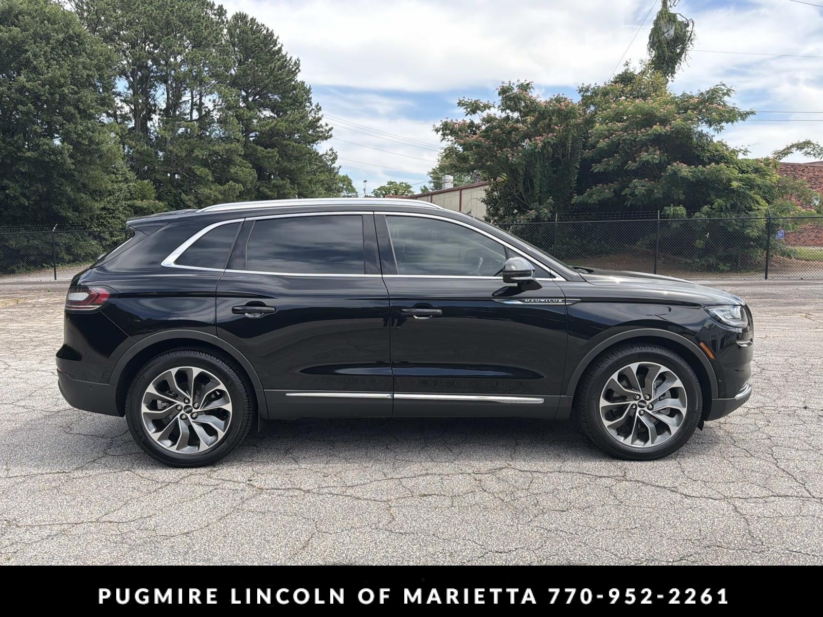 2021 Lincoln Nautilus Reserve