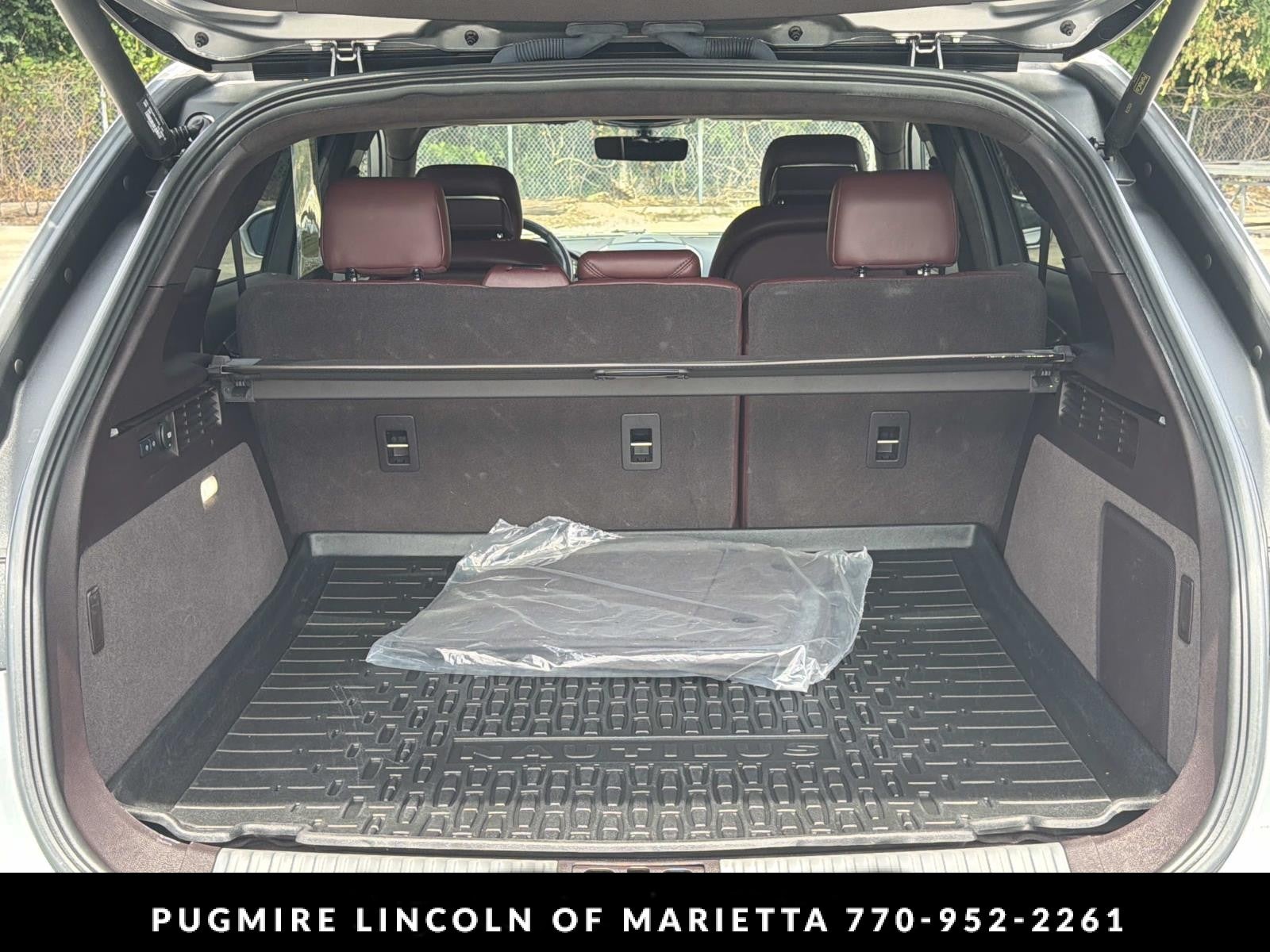 2020 Lincoln Nautilus Black Label