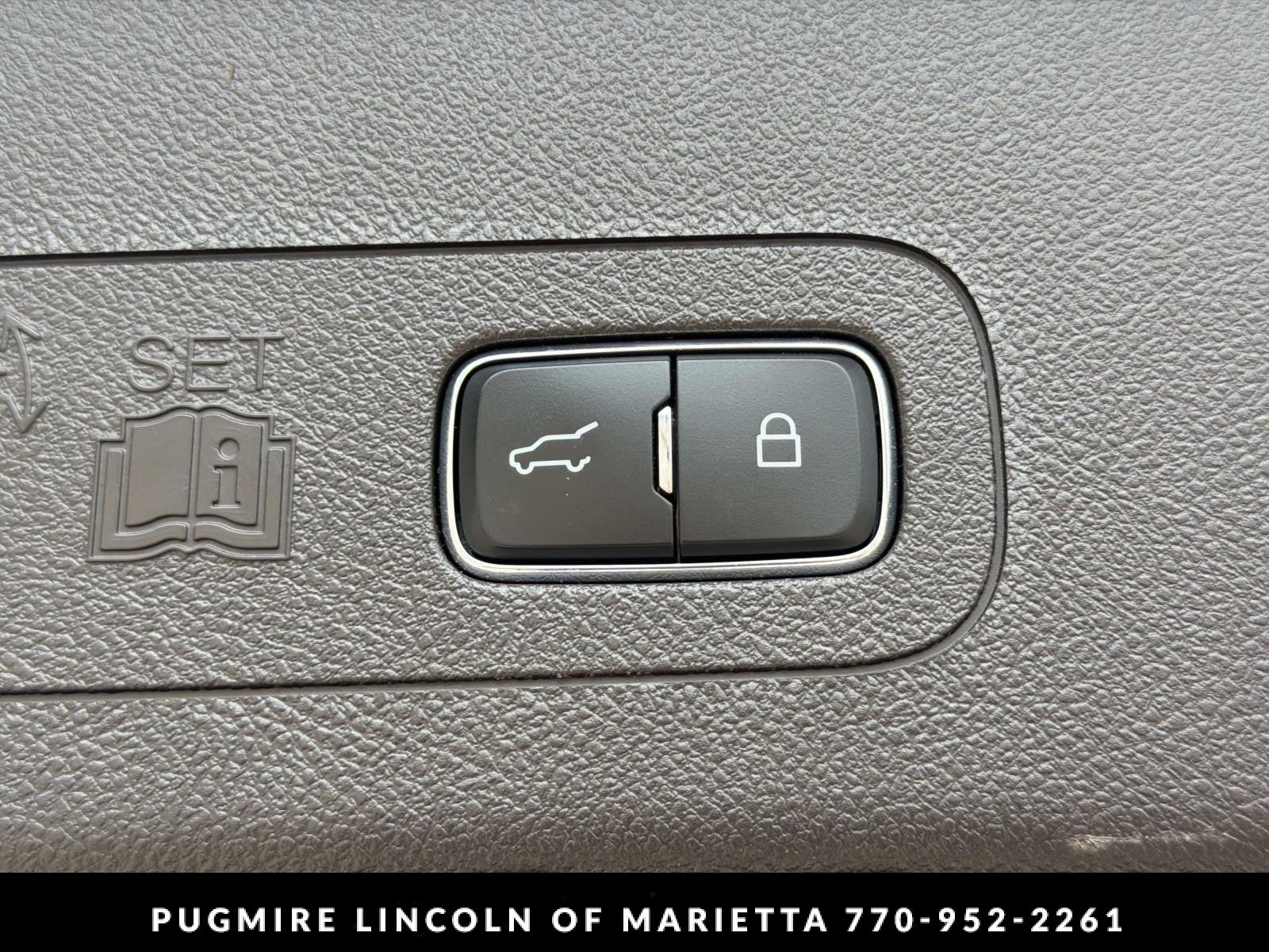 2021 Lincoln Aviator Black Label