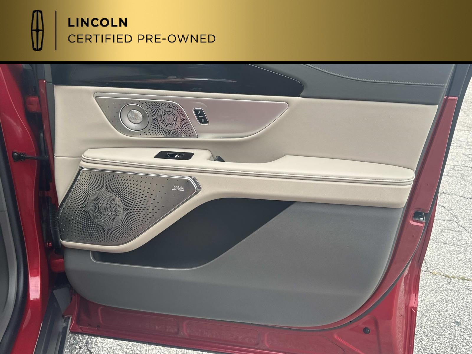 2024 Lincoln Nautilus Reserve