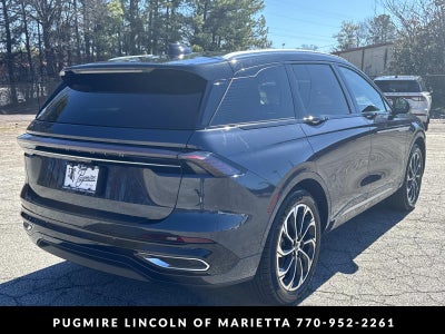 2024 Lincoln Nautilus Reserve