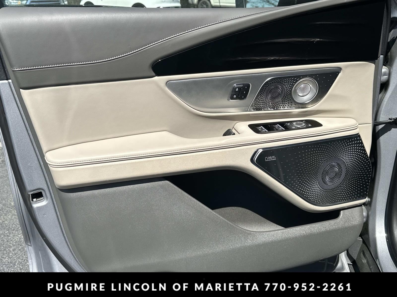 2025 Lincoln Nautilus Reserve