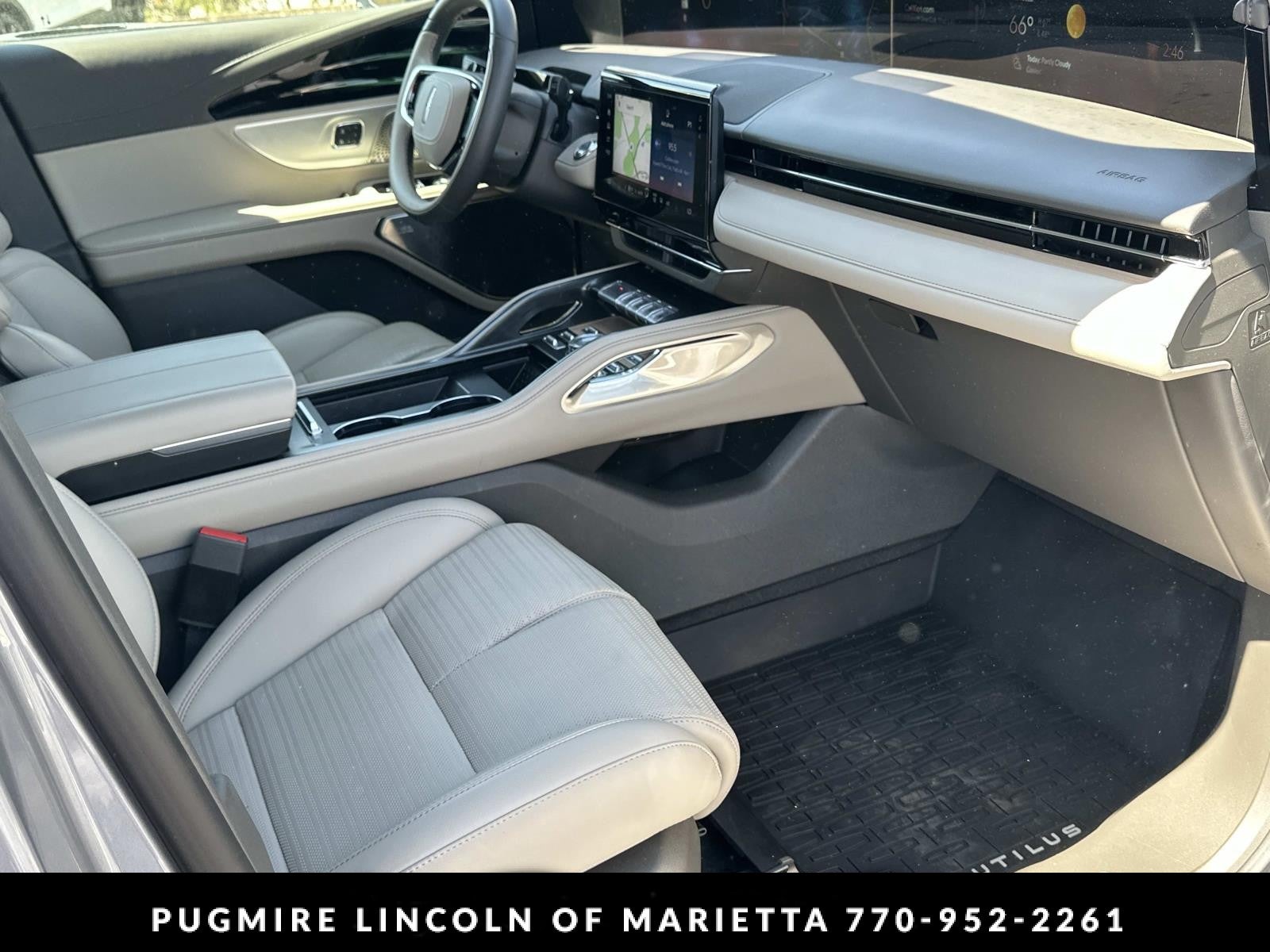 2025 Lincoln Nautilus Reserve