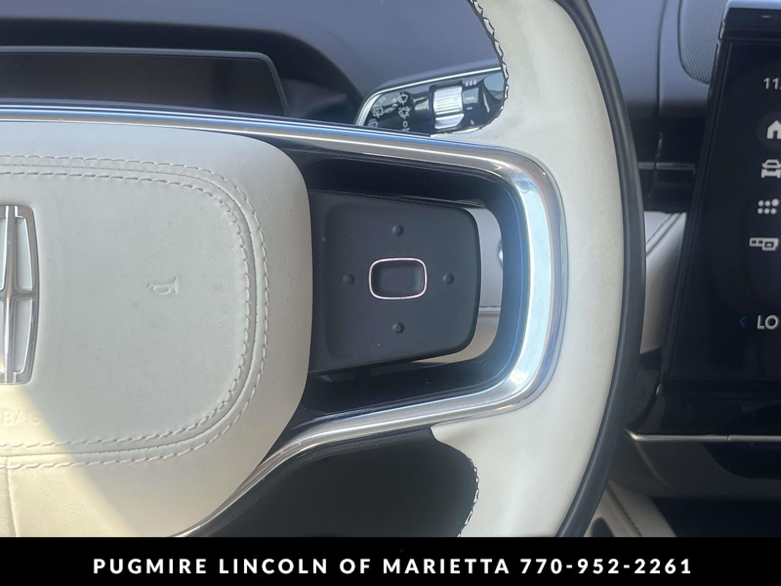 2024 Lincoln Nautilus Black Label