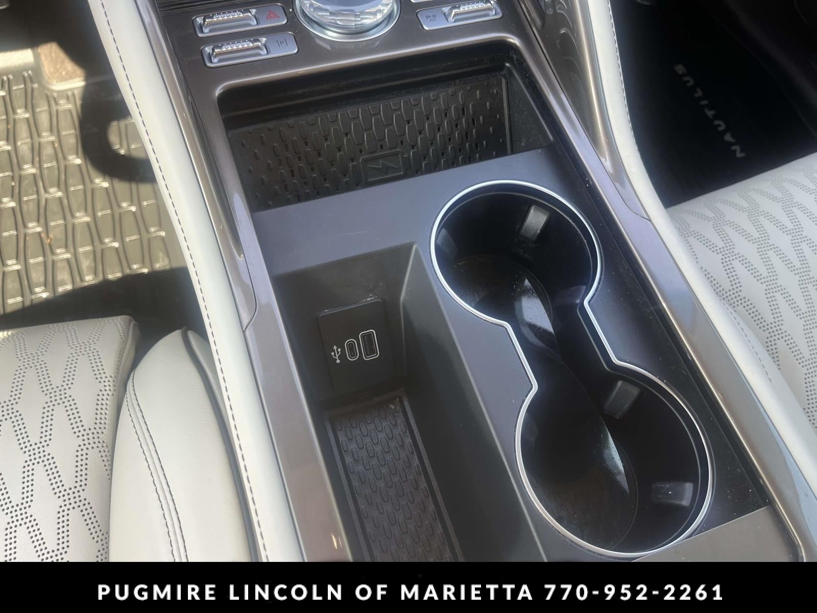 2024 Lincoln Nautilus Black Label