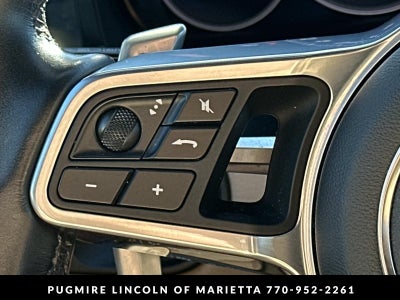 2022 Porsche Cayenne Base