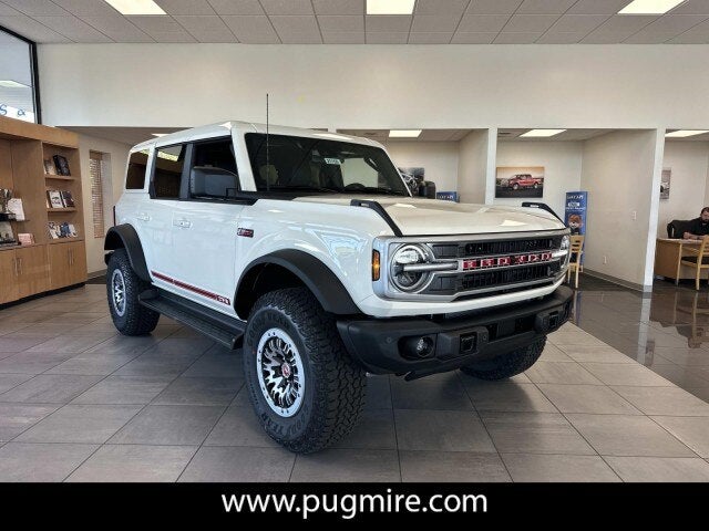 2026 Ford Bronco Outer Banks®