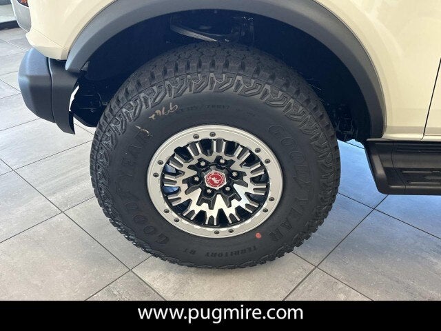 2026 Ford Bronco Outer Banks®
