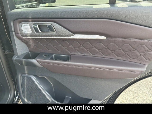 2026 Ford Explorer Platinum 4WD