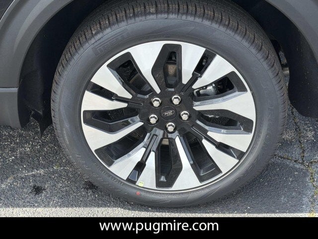 2026 Ford Explorer Platinum 4WD