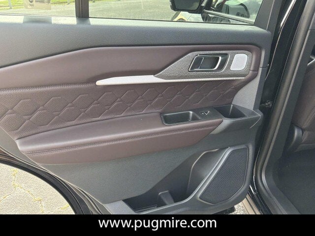 2026 Ford Explorer Platinum 4WD