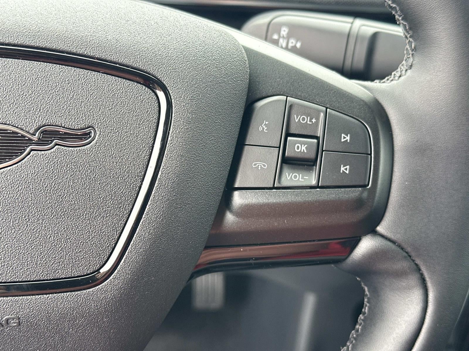 2026 Ford MUSTANG MACH-E SELECT RWD