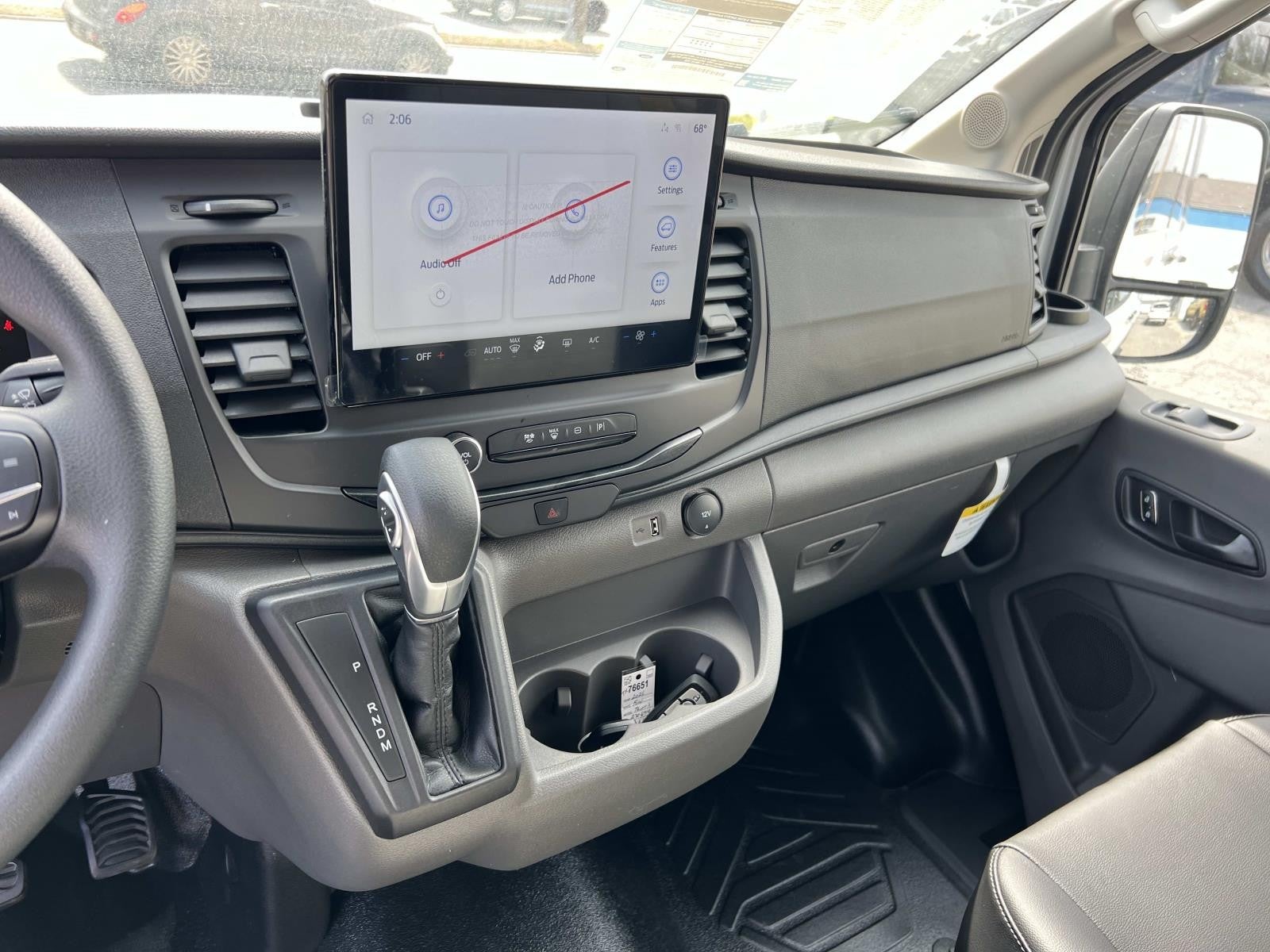 2026 Ford Transit Passenger Wagon T-350 148 MED ROOF XL RW