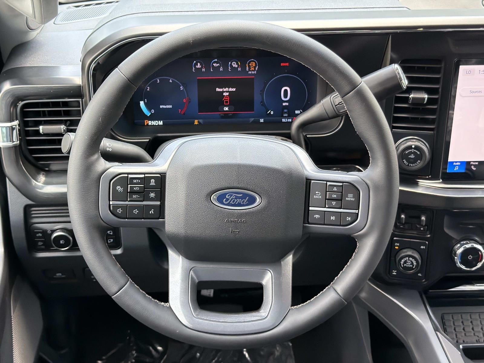 2026 Ford Super Duty F-250 SRW LARIAT 4WD CREW CAB 6.75'