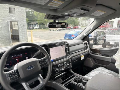 2026 Ford Super Duty F-350® Lariat®