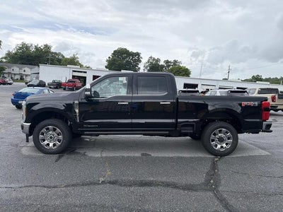 2026 Ford Super Duty F-350® Lariat®