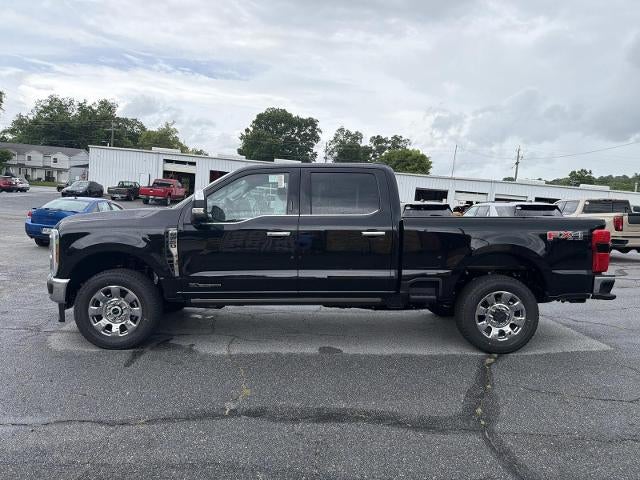 2026 Ford Super Duty F-350® Lariat®