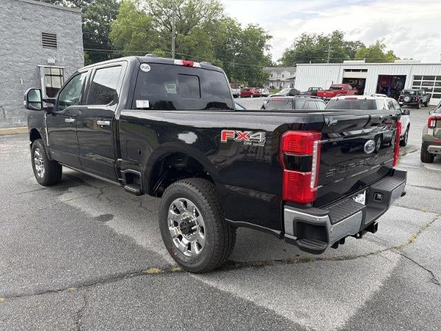 2026 Ford Super Duty F-350® Lariat®