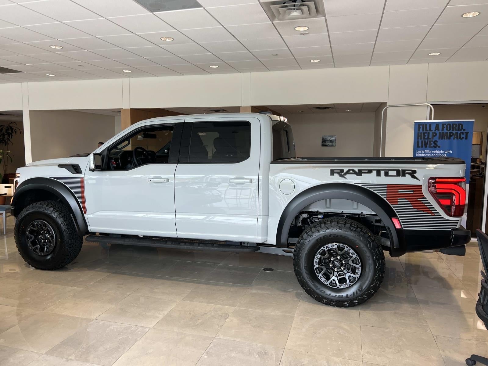 2026 Ford F-150 RAPTOR 4WD SUPERCREW 5.5'
