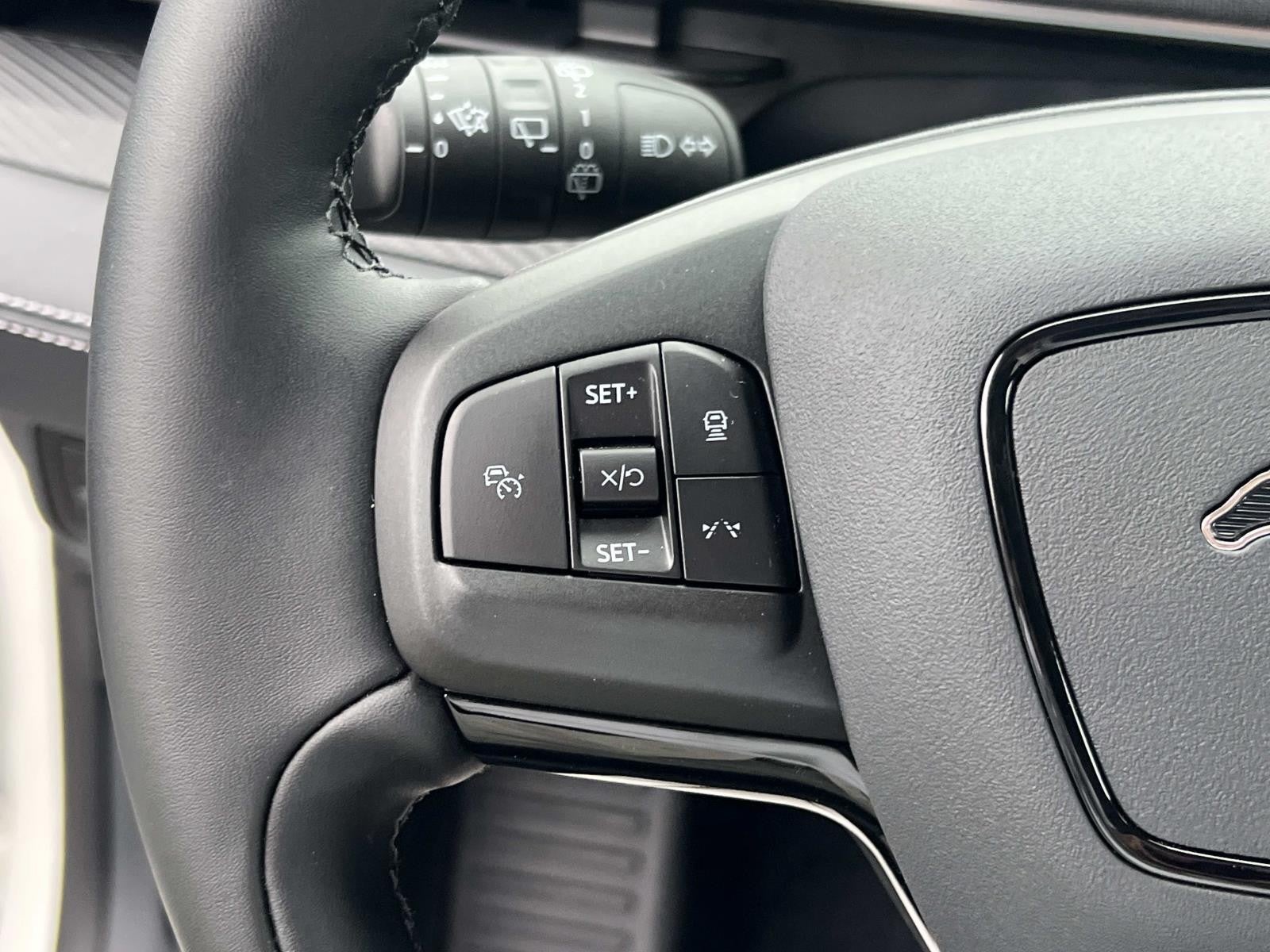 2026 Ford MUSTANG MACH-E SELECT RWD