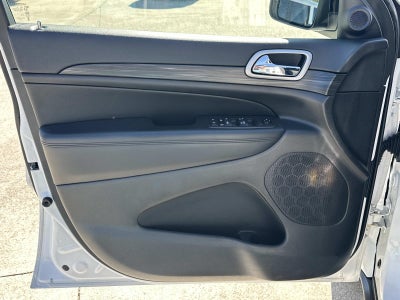 2021 Jeep Grand Cherokee LAREDO 4X4