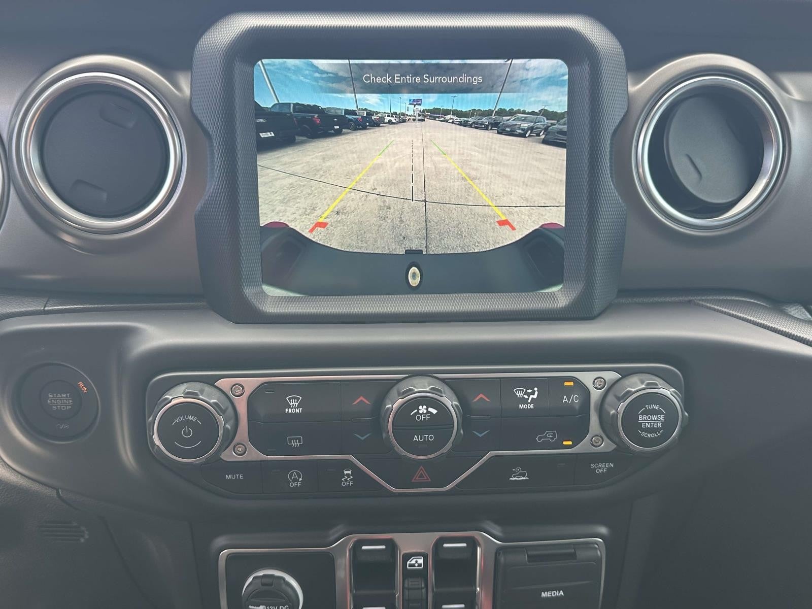 2022 Jeep Gladiator SUV