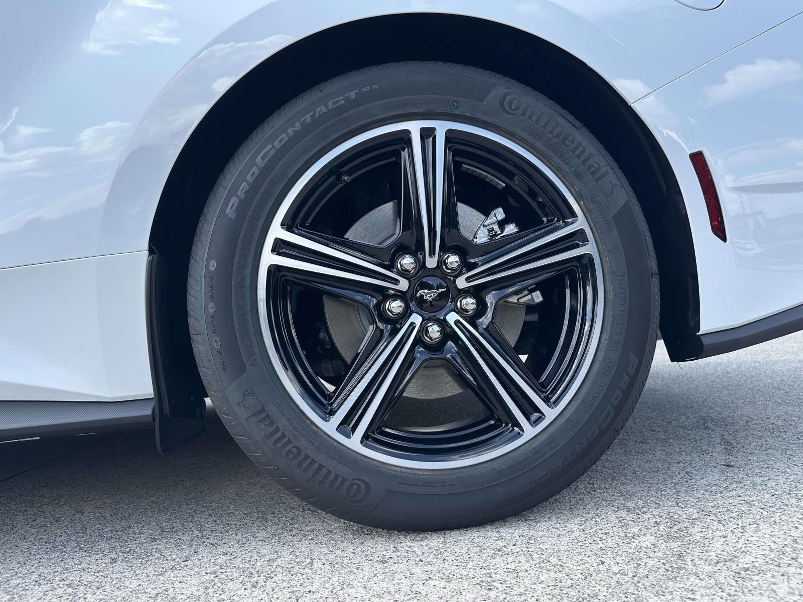 2025 Ford Mustang ECOBOOST FASTBACK