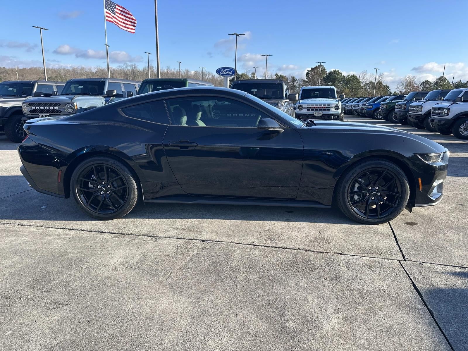 2025 Ford Mustang ECOBOOST FASTBACK
