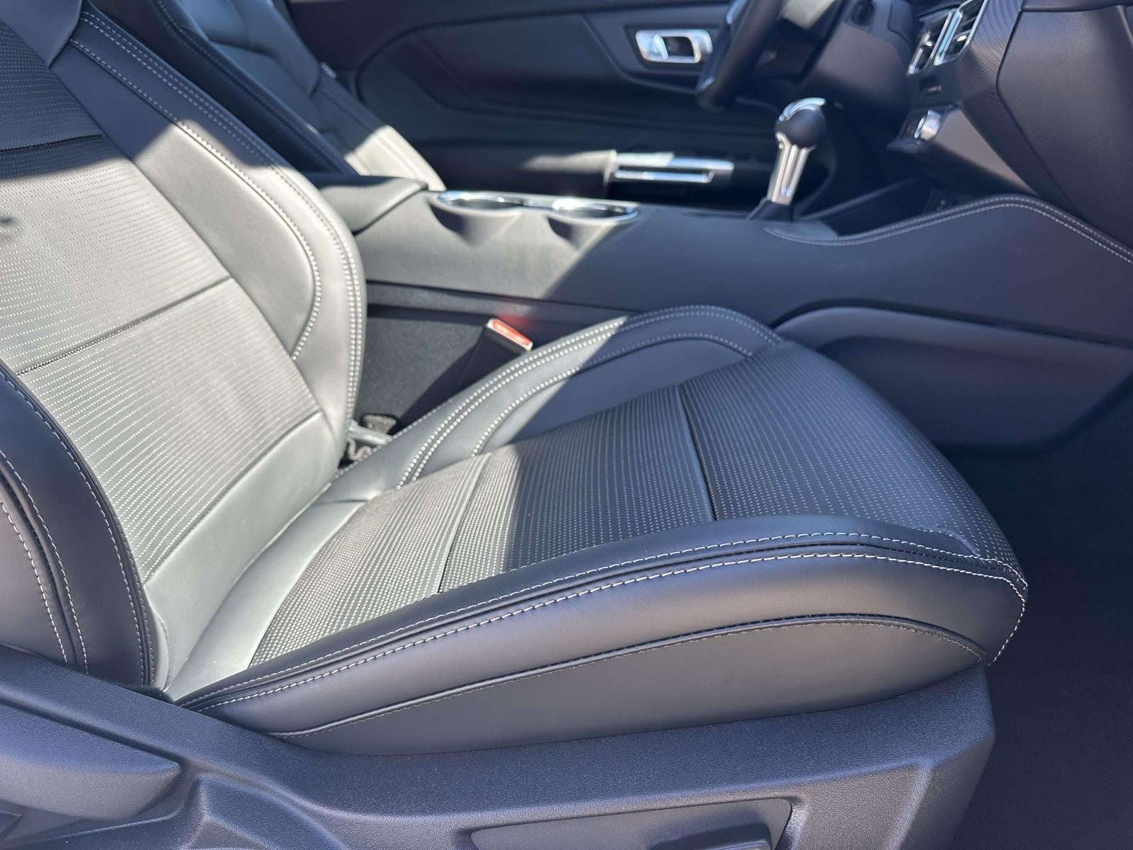 2025 Ford Mustang ECOBOOST PREMIUM CONVERTI